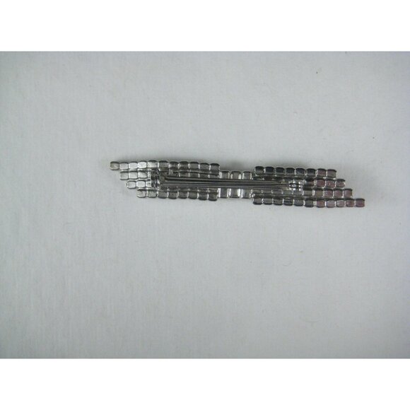Vintage Rhinestone Silvertone Brooch Pin Bar - Picture 3 of 5